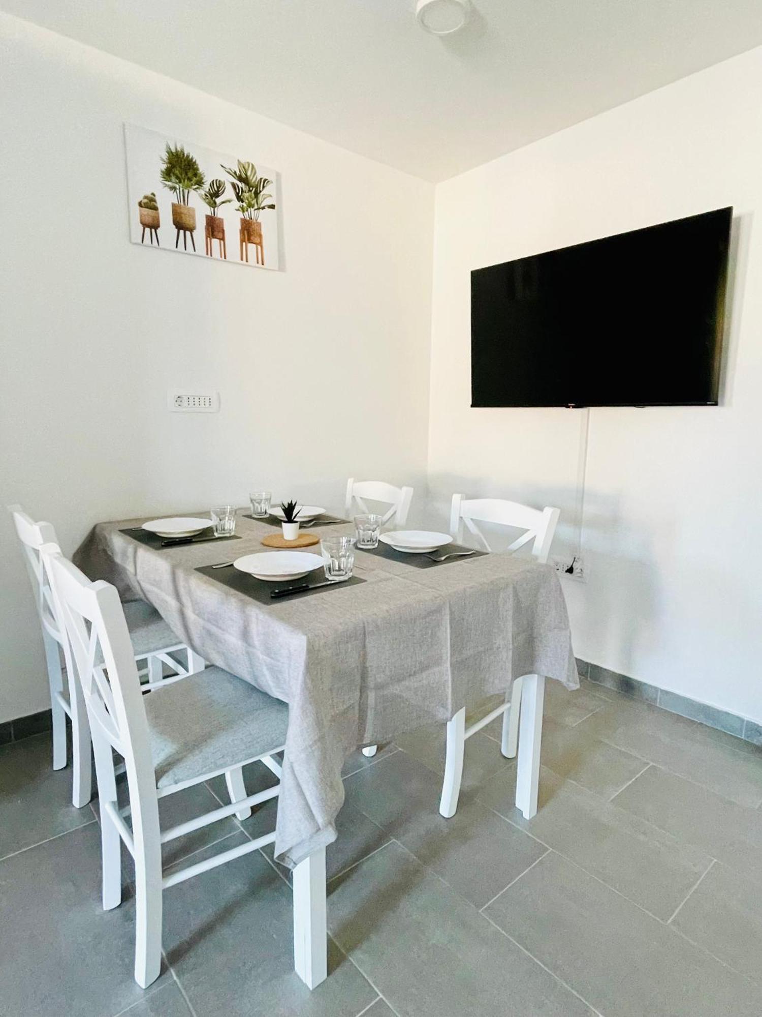 New Apartments Miya - Peroj Beach Εξωτερικό φωτογραφία